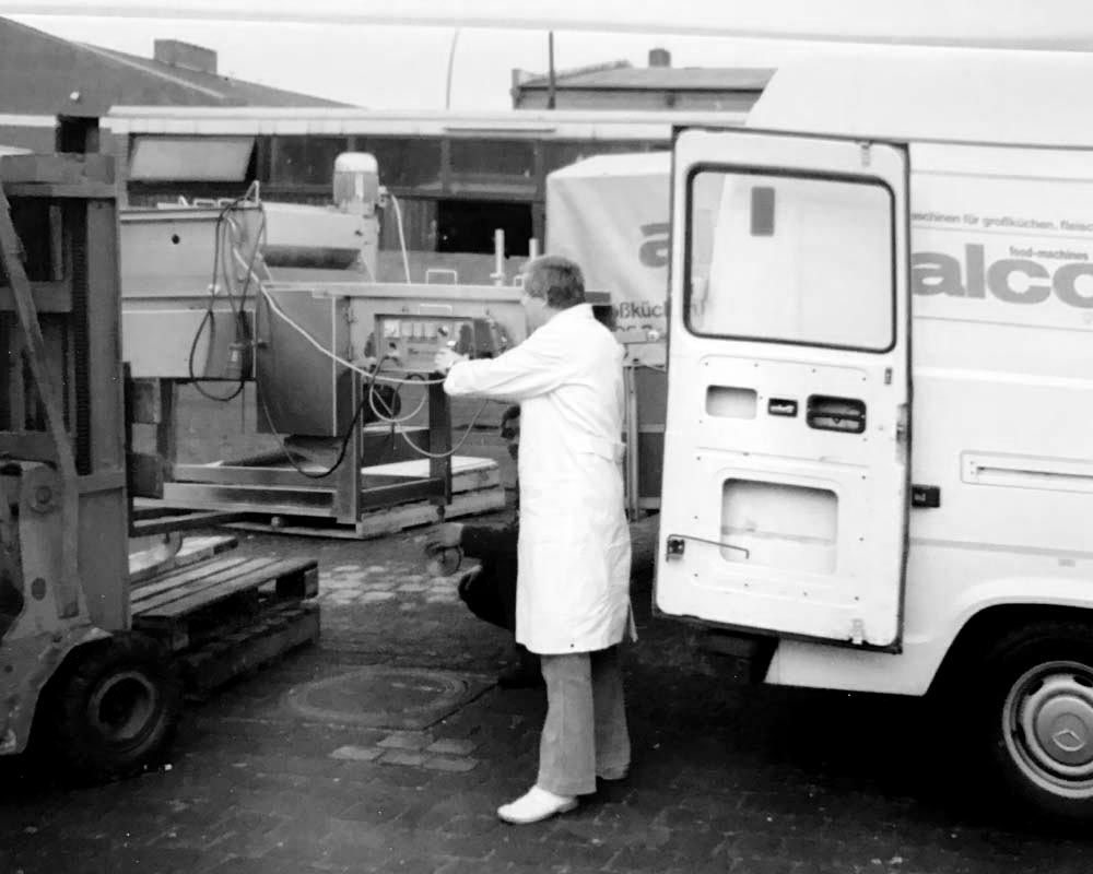 historical photo: delivery